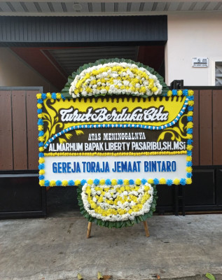 Papan Bunga Duka di Lebung Gajah