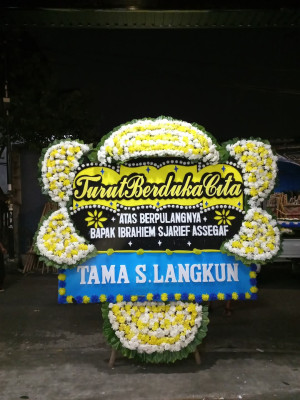 Papan Bunga Duka di Lebung Gajah
